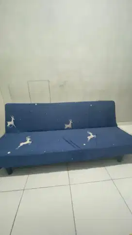 Sofabed / Sofa warna abu tua