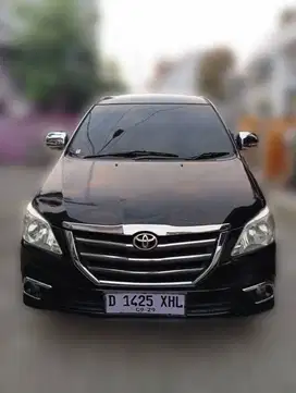 Toyota Innova 2.0 V Luxury 2009 Bensin AT