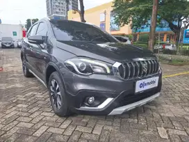 Suzuki SX4 1.5 S-Cross Bensin-AT 2018 Abu