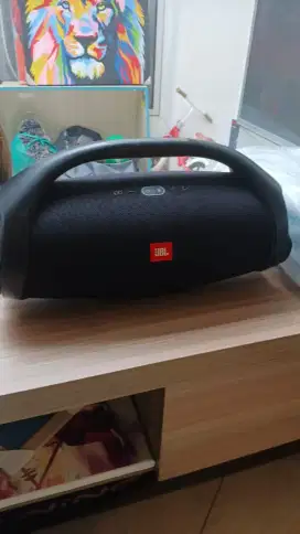 speaker jbl boombox 2