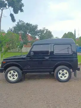 Suzuki katana hitam 89