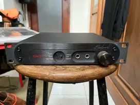BENCHMARK DAC1 with Headphone Power Amplifier