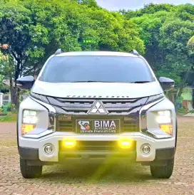 Mitsubishi Xpander CROSS ROCKFORD 2021 Kilometer Low 20 Ribu