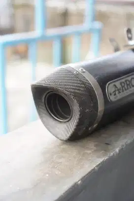 ARROE EXHAUST THUNDER BLACK bekas CBR 150R K45G
