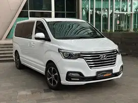 ISTIMEWA & BERGARANSI ! HYUNDAI H1 2.5 CRDI ROYALE DIESEL A/T NIK 2019