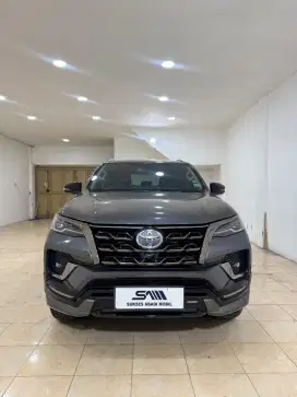 Toyota Fortuner 2.4 GR Sport AT 2021 MURAH