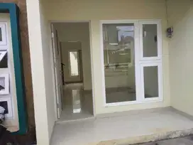 Paviliun Jimbaran Bali ls. 136 bangunan 2 lantai siap huni