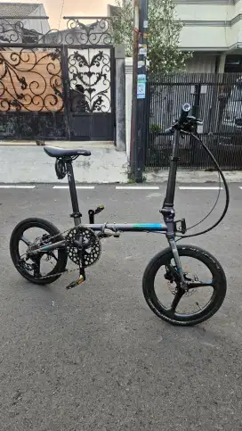 Sepeda Lipat Element Troy Carbon Hydraulic Disc Brake 16 inch