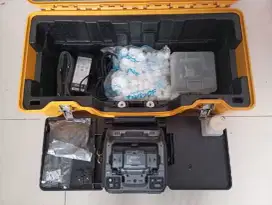 Fujikura 90s splicer