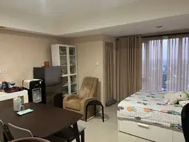Jual apartemen studio the breeze bintaro strategis harga terbaik