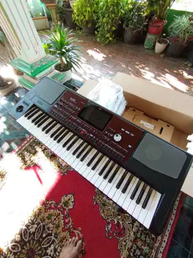 Keyboard korg pa700 istimewa
