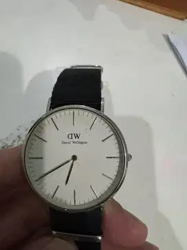 Dijual jam tangan dw daniel wellington klasik original full box