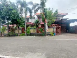 Segera Dijual! Rumah Strategis di Semarang Barat, Siap Huni/Usaha