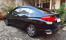 Honda city 2017 km 30.000