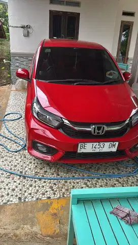 Jual Mobil Brio E CVT 2022