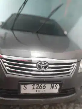 Toyota Kijang Innova 2012 Bensin, milik pribadi, Tangan I