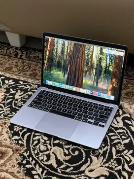 MacBook Air 2020 M1 8/256