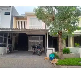 24.DIJUAL RUMAH ROYAL RESIDENCE HAREWOOD UNESA BABATAN