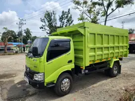 Hino dutro Xpower 300 2024