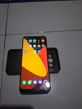 Jual realme C3 batangan bodi mulus lecet pemakaian saja ram 3/32