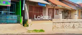 KIOS MURAH PINGGIR JALAN RAYA CIMAUNG BANJARAN