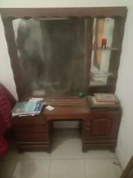 MEJA HIAS DARI JATI MURAH