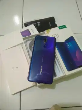 jual oppo F11 4/128 hp + dus aja mulus bgt