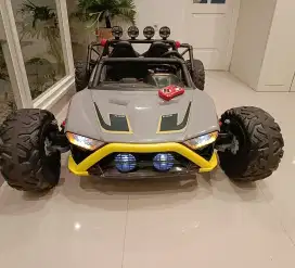 Mainan Mobil Listrik Remote