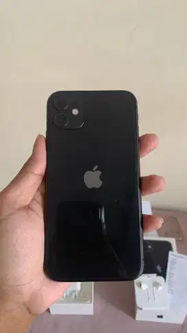 Iphone 11 128gb resmi ibox pa/a hitam