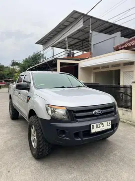 Ford ranger base double cabin 4x4 manual A/n sendiri