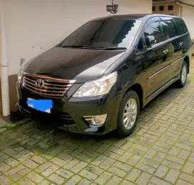 Toyota Kijang Innova 2012 Bensin