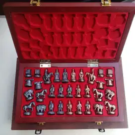 Papan catur model kerajaan