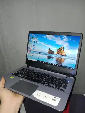 Laptop Asus core i3 Ram 12GB Penyimpanan internal 1TB