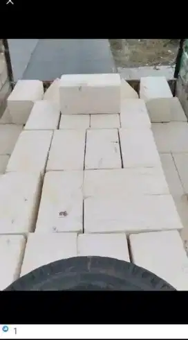 Batu kumbong buat pondasi