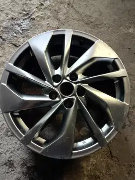 Jual pelek oem nisan extril cuma 1 biji