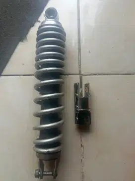 Shock belakang beat