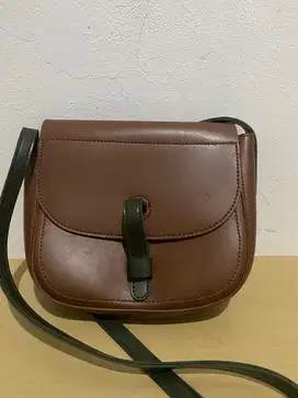 Tas Coklat Miniso (preloved)