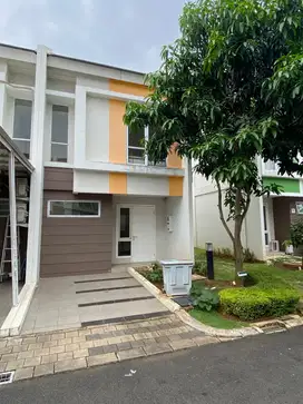 Rumah 3 Kamar Tidur siap huni strategis Cluster Martinez Gd Serpon