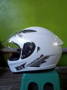 KYT VENDETTA 2 MURMER AJA