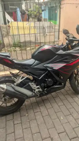 Honda CBR 150R 2021