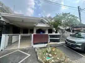 Rumah bebas banjir di kemang Pratama 2 Bekasi