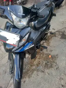 Jual  motor Revo fit