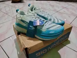 Sepatu Nineten Ultra Ekiden