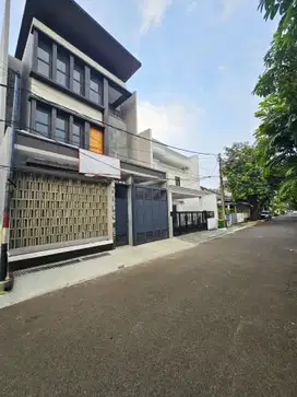 UNIT BARU, Siap HUNI - Rumah Pondok Indah Dijual. NEGO sd DEAL