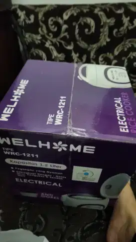 Rice cooker 1.2L kondisi baru