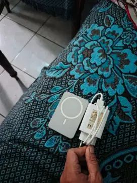 Charger + power bank infinix