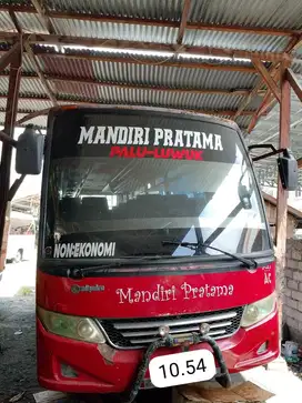 Jetbus medium adiputro asli 2012