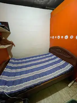 Dipan Bahan Jati nomor 2 dan Kasur (ukuran 200x120 cm)