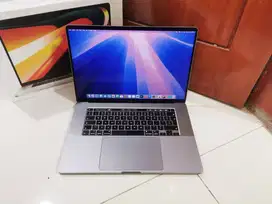 Macbook Pro 2019 16inch Core i9 16GB 4TB CTO Fullset