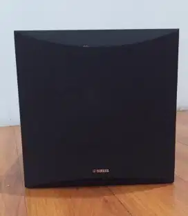 Subwoofer Aktif Yamaha